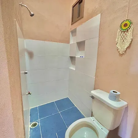 Casa Lol-Cab Hostal Valladolid  Exterior photo